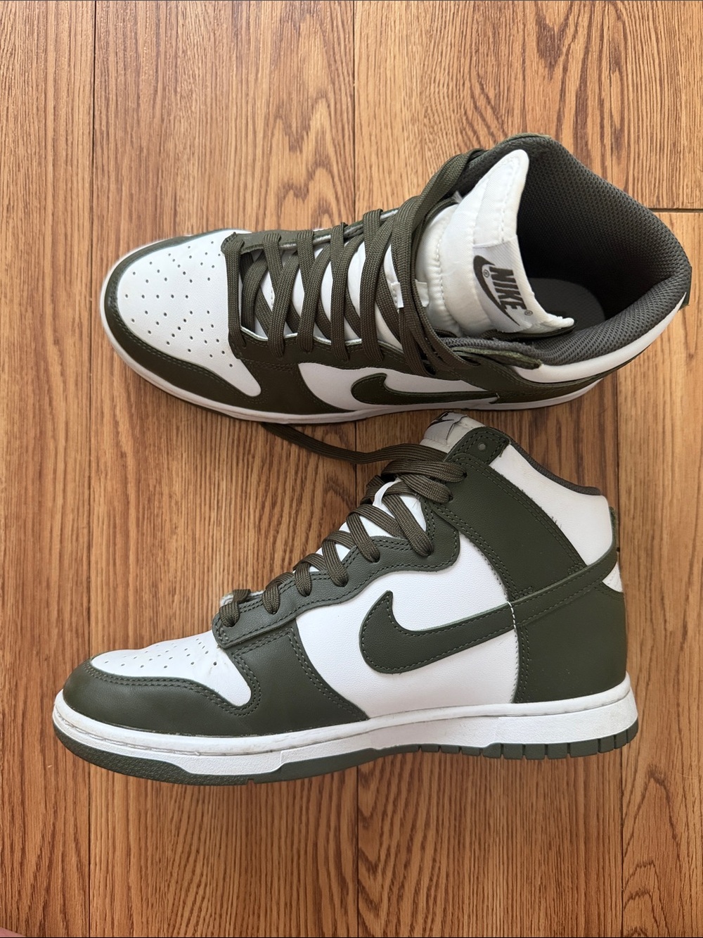 Nike High-Top Sneakers in White and Olive Green